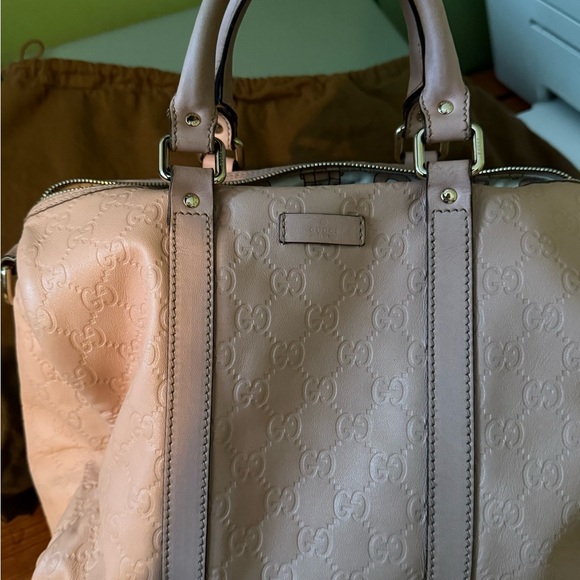 Designer Embossed Leather GUCCI Boston joy bag - Picture 10 of 16